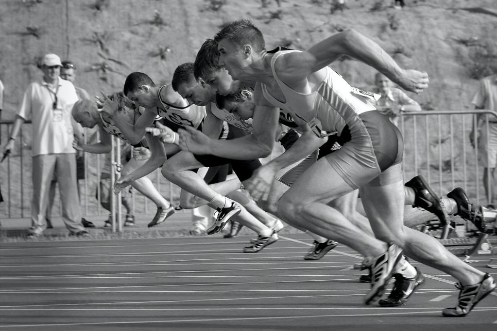 runners lined up in a race